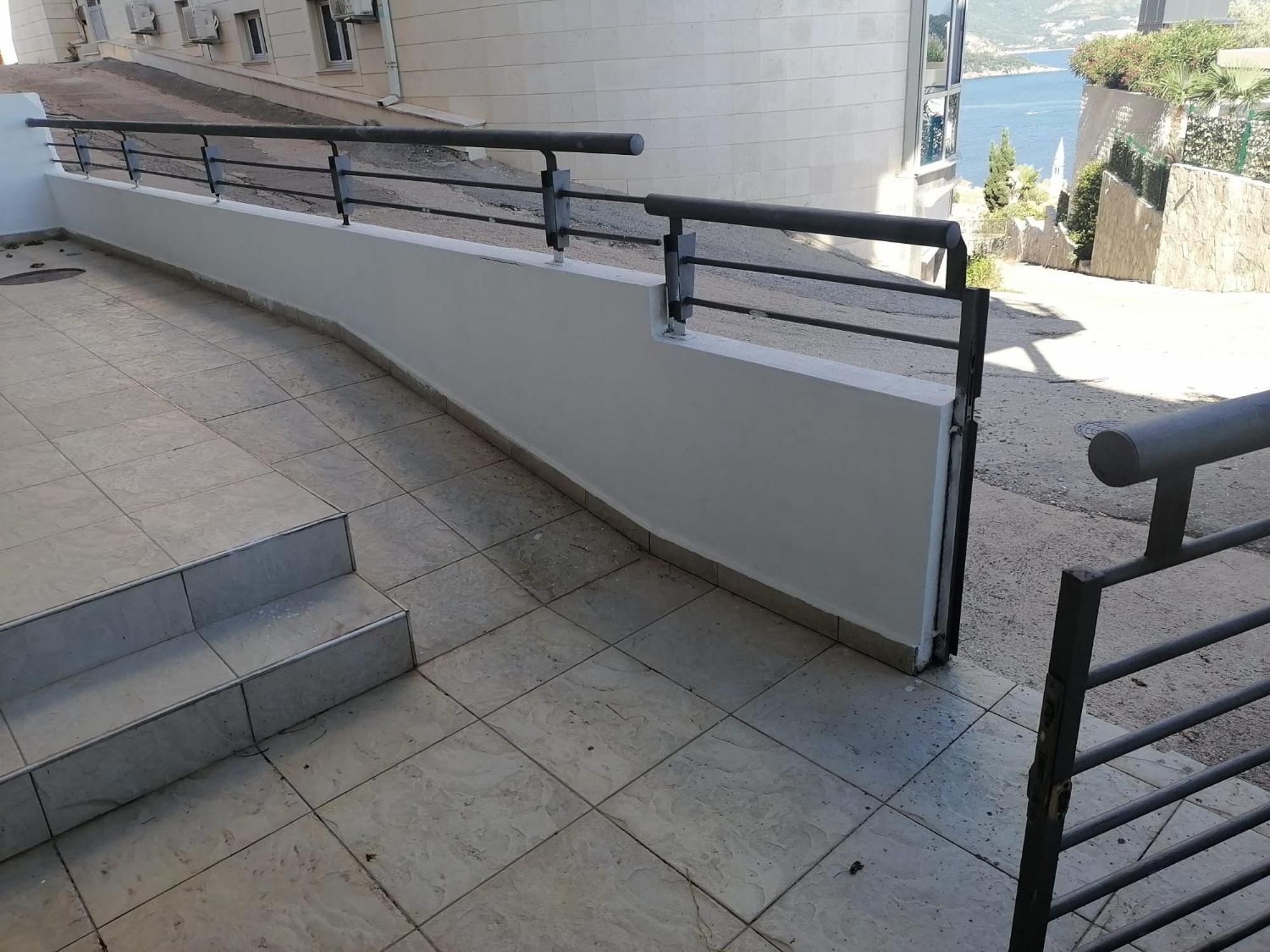 Greta Lägenhet Budva
